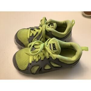 Nike free5.0 boy’s tennis shoes 11c